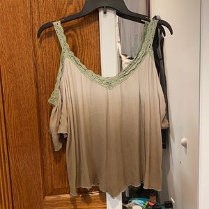 Cold shoulder top